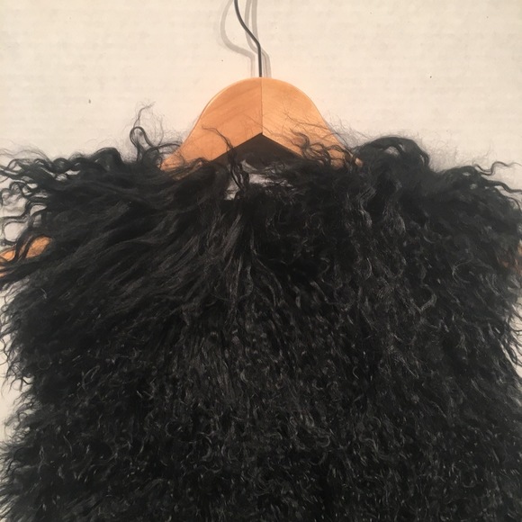 UGG Women's Abbey Black Mongolian Shearling Vest with Leather Tie - Picture 4 of 9